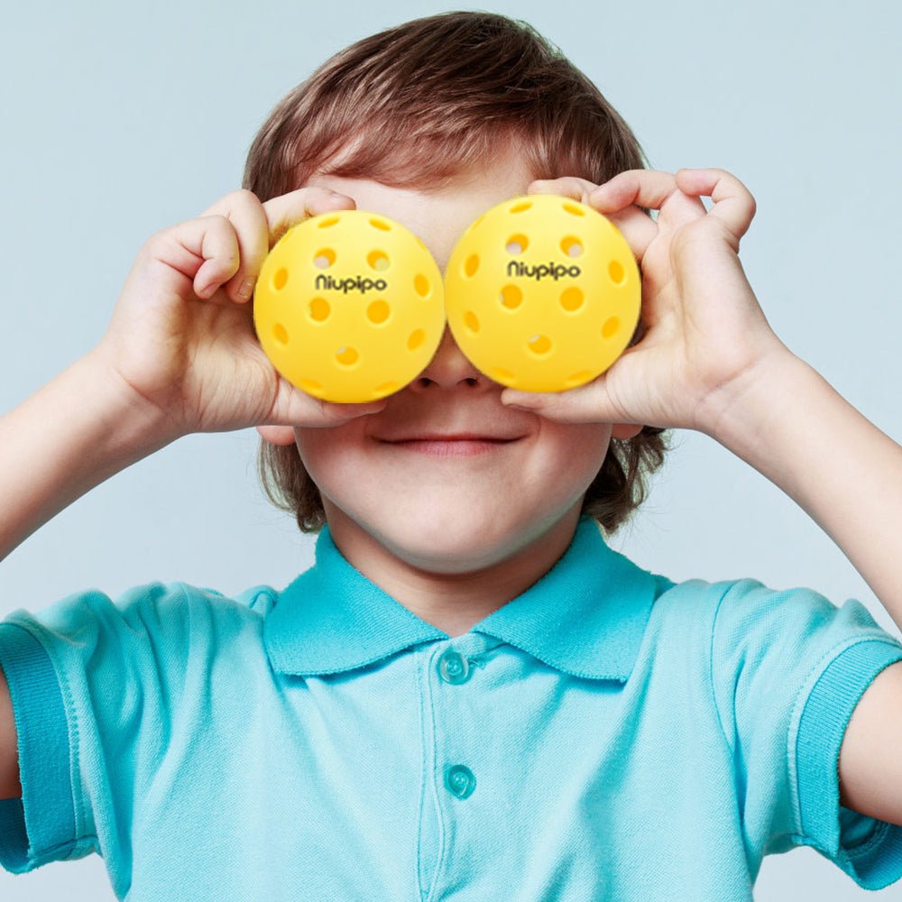 Reviewing Niupipo's Professional Pickleball Paddle Line: Voyager Pro a